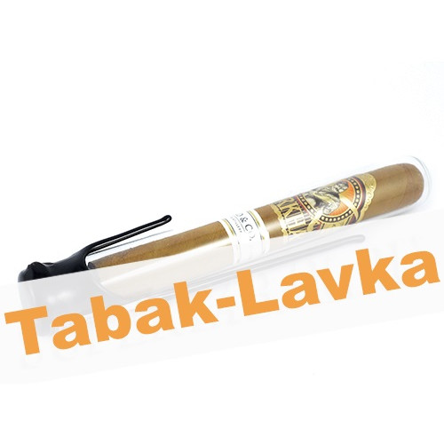 Сигара Gurkha Bourbon Collection Toro Connecticut Natural 1 шт